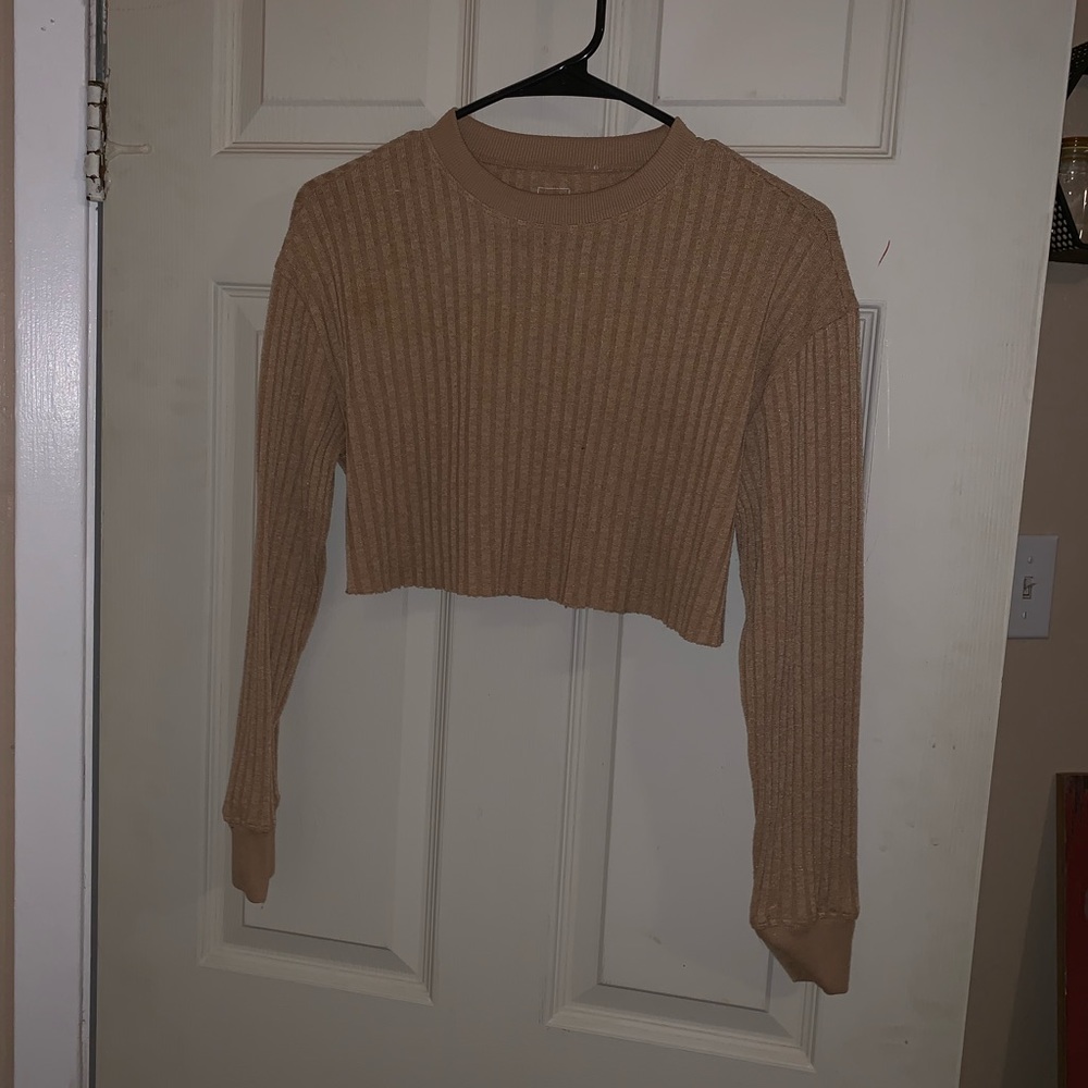 Me to We Peach Crop Long Sleeve Shirt